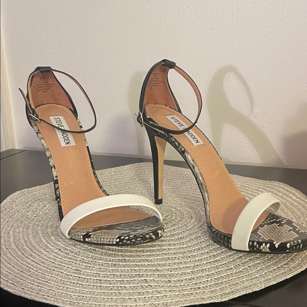 Steve Madden Snakeskin Black and White Heels